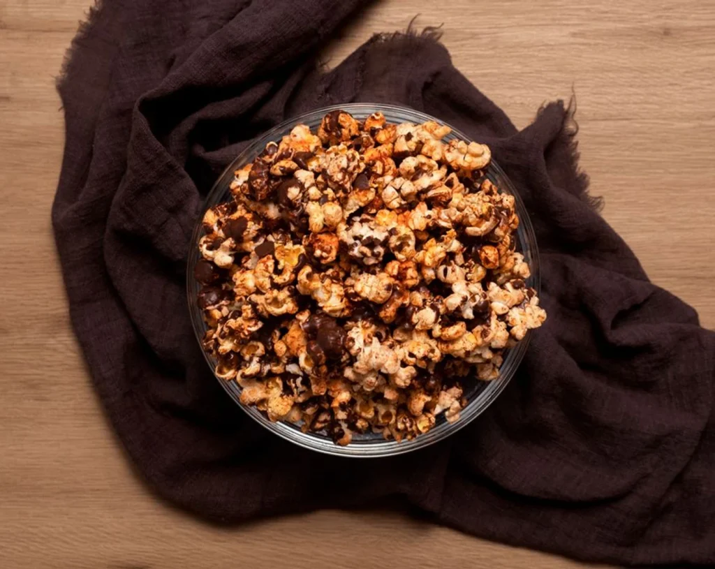 gourmet chocolate popcorn